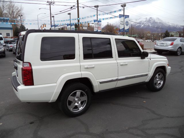 Jeep Commander 2010 photo 2