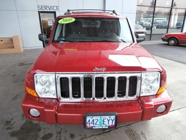 Jeep Commander 2010 photo 1