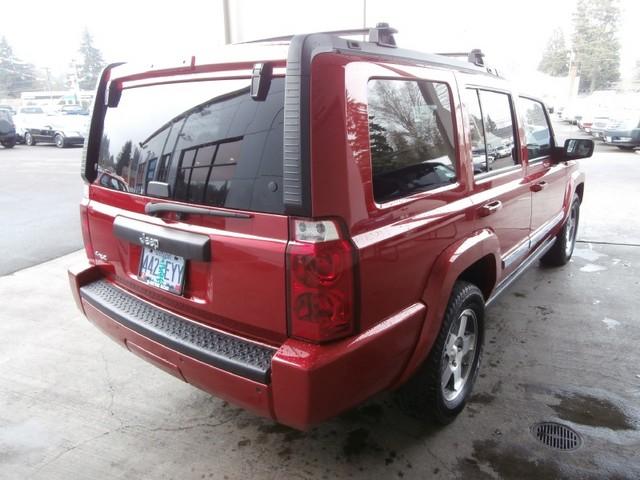 Jeep Commander 2010 photo 4