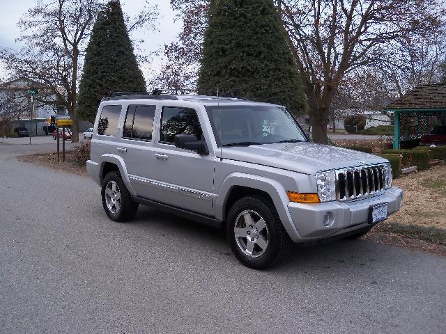 Jeep Commander 2010 photo 3