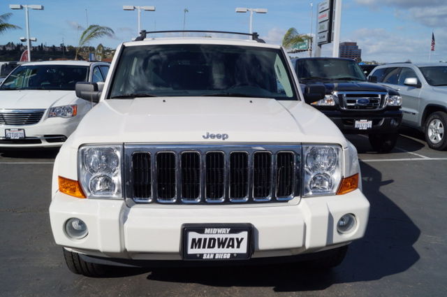 Jeep Commander 2010 photo 1