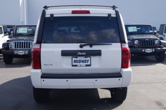 Jeep Commander 2010 photo 4