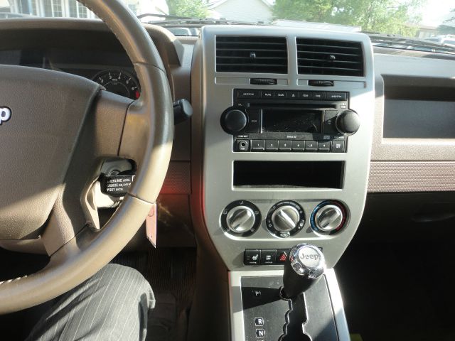 Jeep Compass 2007 photo 2