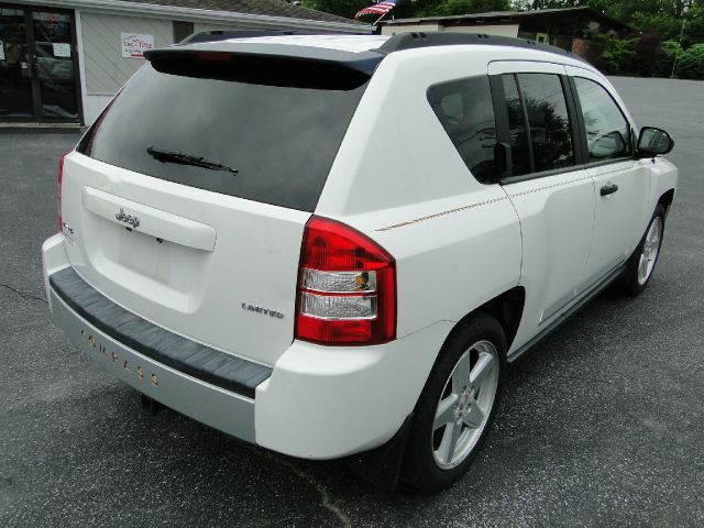 Jeep Compass 2007 photo 14