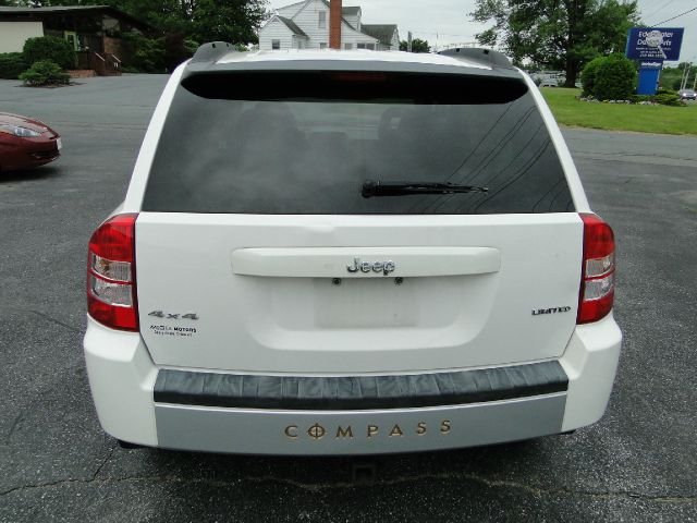 Jeep Compass 2007 photo 19