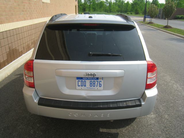 Jeep Compass 2007 photo 16