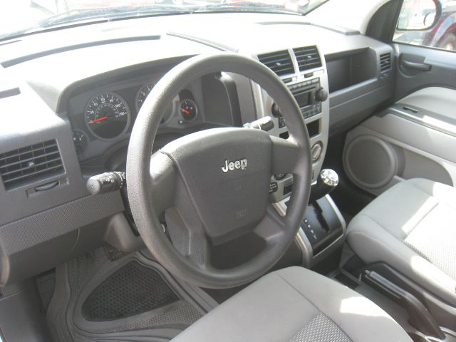 Jeep Compass 2007 photo 17