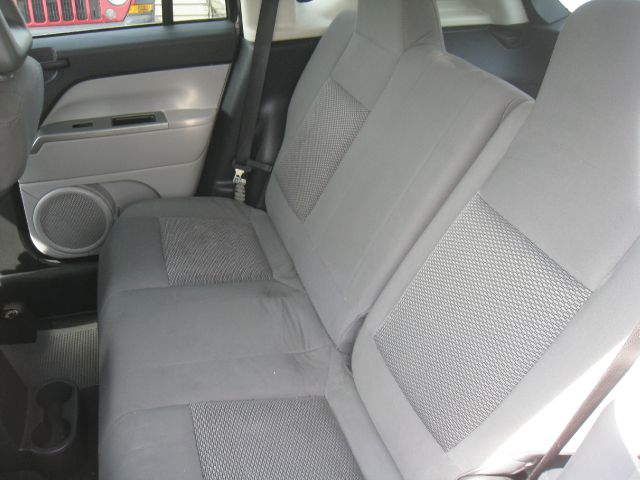 Jeep Compass 2007 photo 36