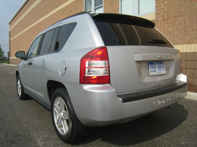 Jeep Compass 2007 photo 42