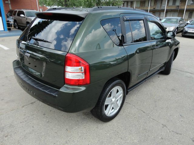 Jeep Compass 2008 photo 20