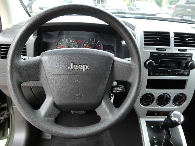 Jeep Compass 2008 photo 31