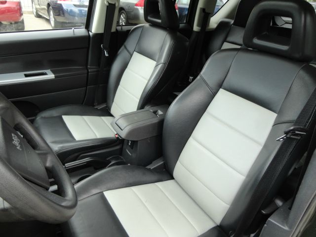 Jeep Compass 2008 photo 8