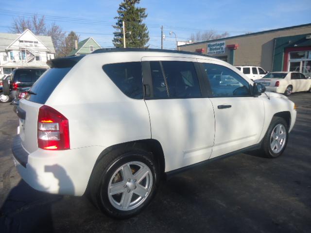 Jeep Compass 2009 photo 3