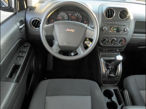 Jeep Compass 2009 photo 2