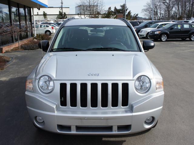 Jeep Compass 2010 photo 1