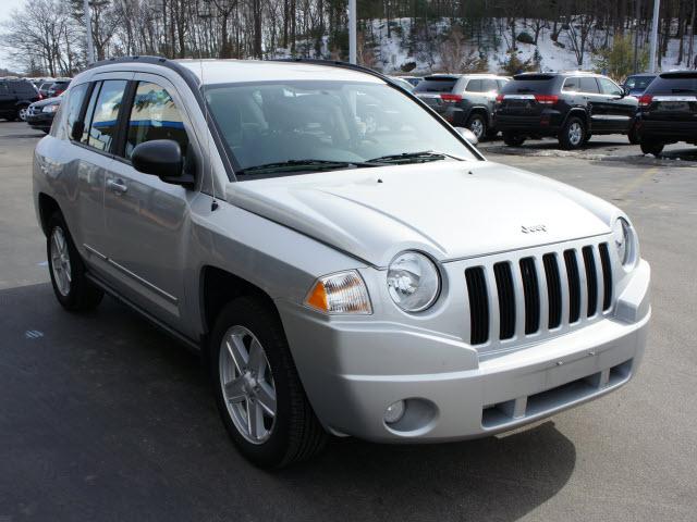 Jeep Compass 2010 photo 2