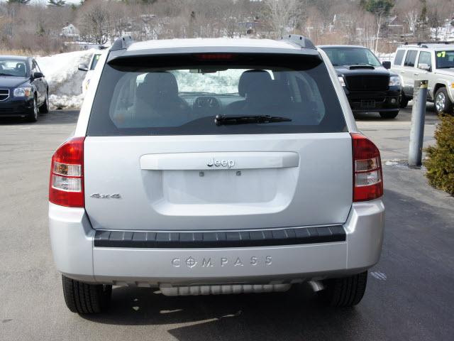 Jeep Compass 2010 photo 5