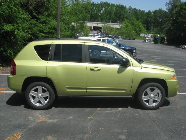 Jeep Compass 2010 photo 2