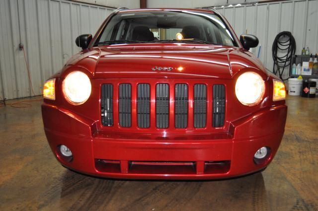 Jeep Compass 2010 photo 1