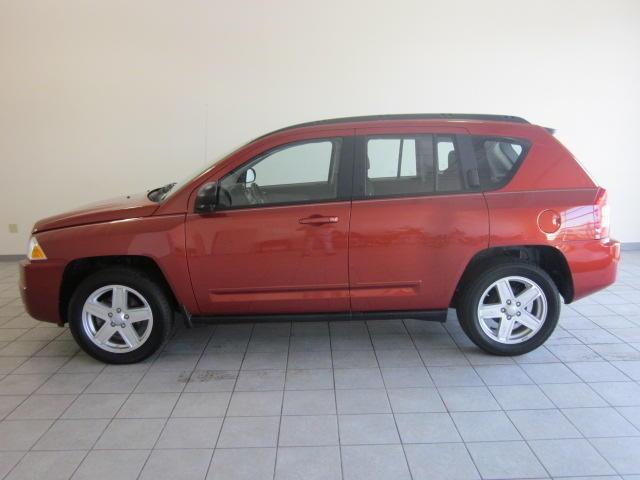 Jeep Compass 2010 photo 1