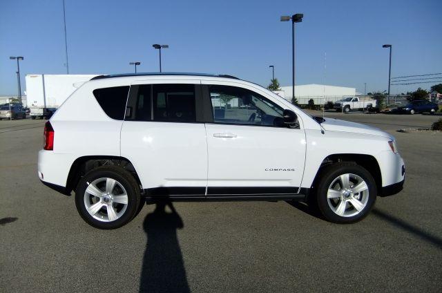 Jeep Compass 2011 photo 2