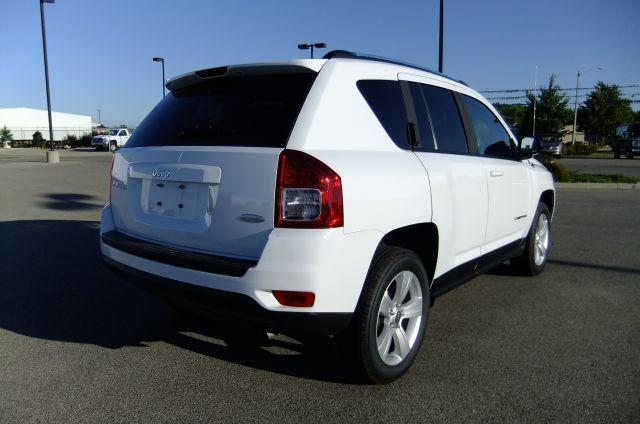 Jeep Compass 2011 photo 3