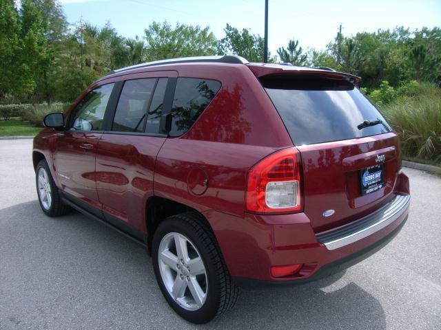 Jeep Compass 2011 photo 1