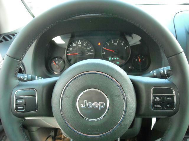 Jeep Compass 2011 photo 5