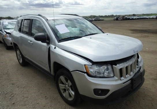 Jeep Compass 2011 photo 4