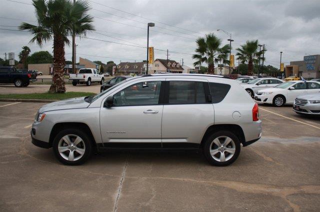 Jeep Compass 2011 photo 7