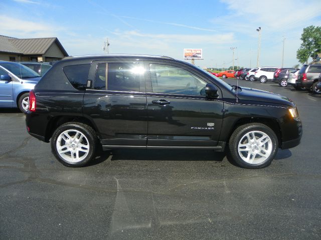 Jeep Compass 2011 photo 1