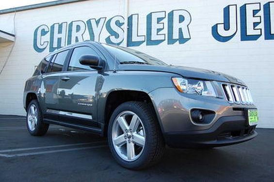 Jeep Compass 2012 photo 4