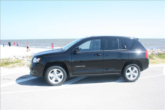 Jeep Compass 2012 photo 2