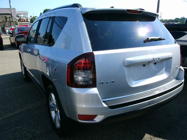 Jeep Compass 2014 photo 4