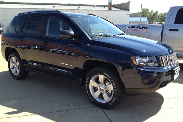 Jeep Compass 2014 photo 2