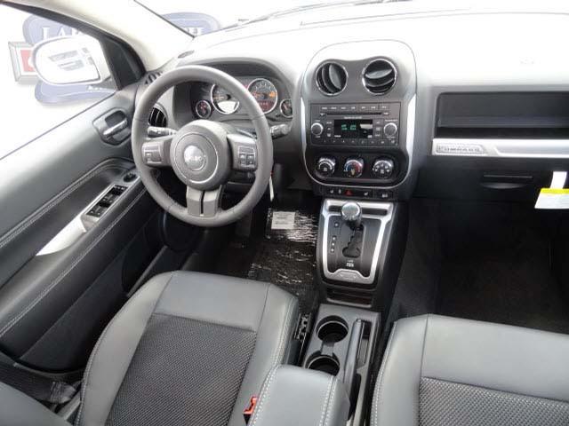 Jeep Compass 2014 photo 2