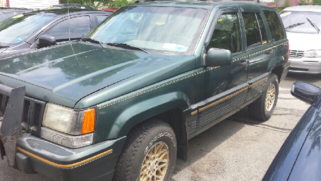 Jeep Grand Cherokee 1993 photo 3