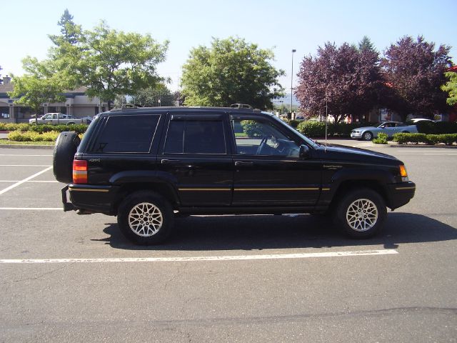 Jeep Grand Cherokee 1995 photo 3