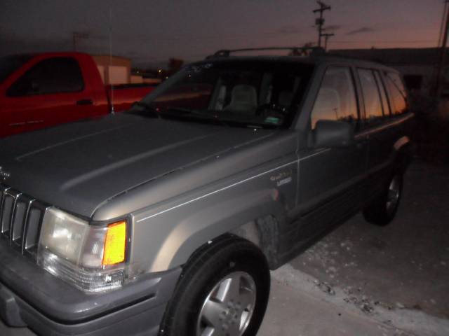 Jeep Grand Cherokee LS Sport Utility