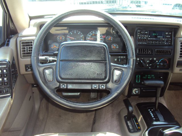 Jeep Grand Cherokee 1995 photo 8