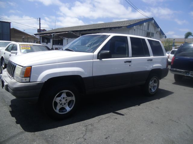 Jeep Grand Cherokee 1996 photo 1