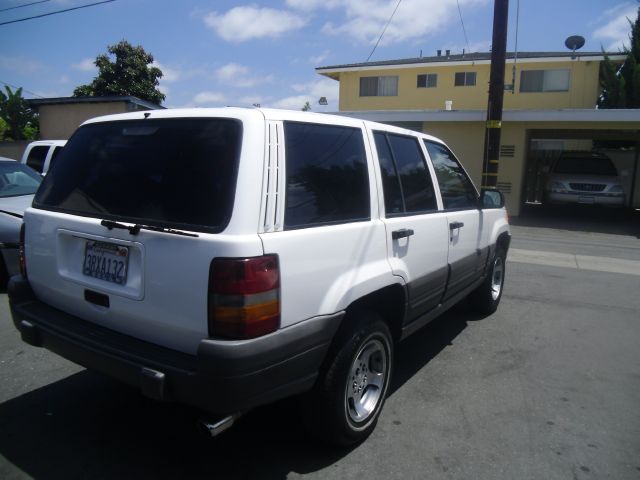 Jeep Grand Cherokee 1996 photo 2