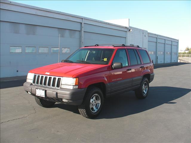 Jeep Grand Cherokee 1996 photo 1