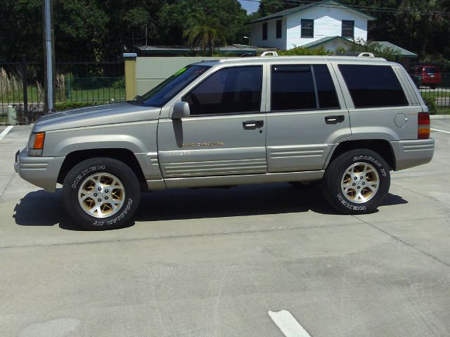 Jeep Grand Cherokee 1996 photo 3