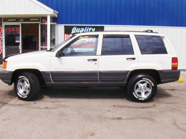 Jeep Grand Cherokee 1996 photo 4