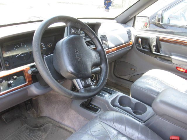 Jeep Grand Cherokee 1996 photo 1