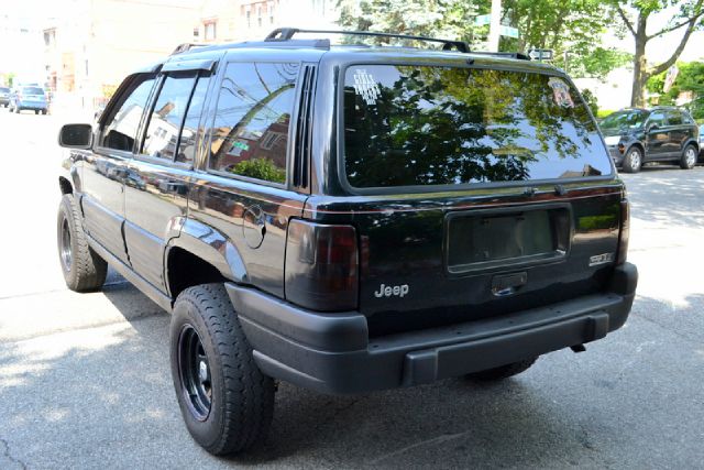 Jeep Grand Cherokee 1996 photo 1