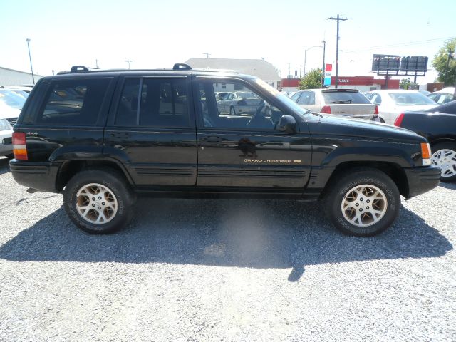 Jeep Grand Cherokee 1996 photo 2