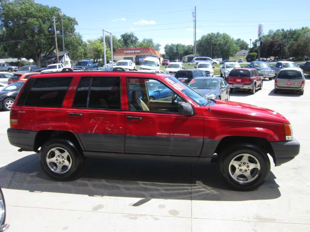 Jeep Grand Cherokee 1996 photo 2