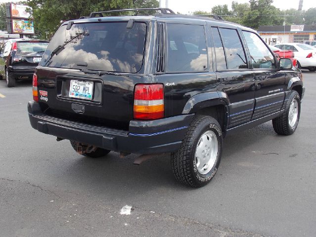 Jeep Grand Cherokee 1997 photo 4